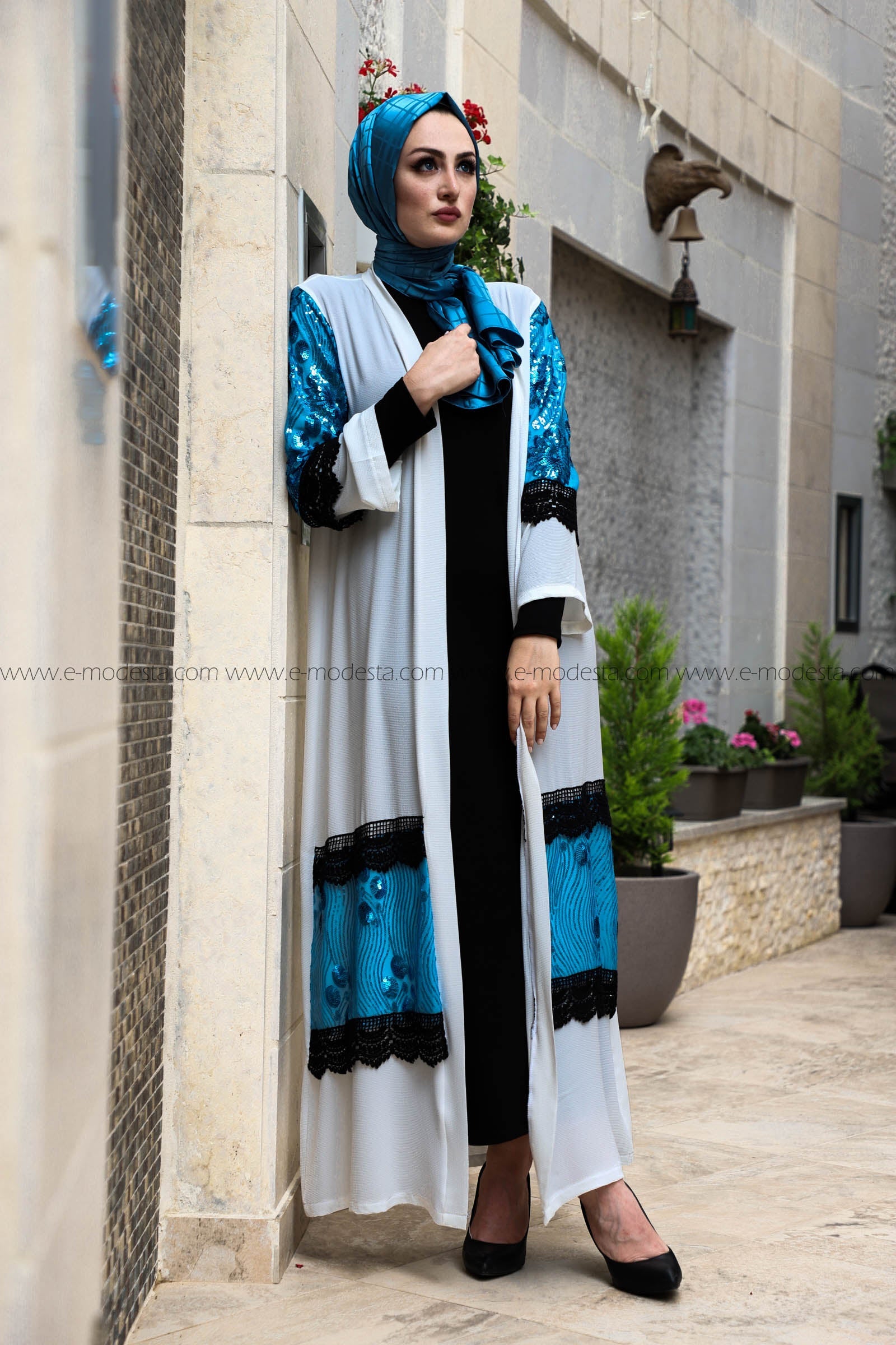 Elegant Blue and White Modern Abaya | E-Modesta Elegant Blue and White Modern Abaya | E-Modesta