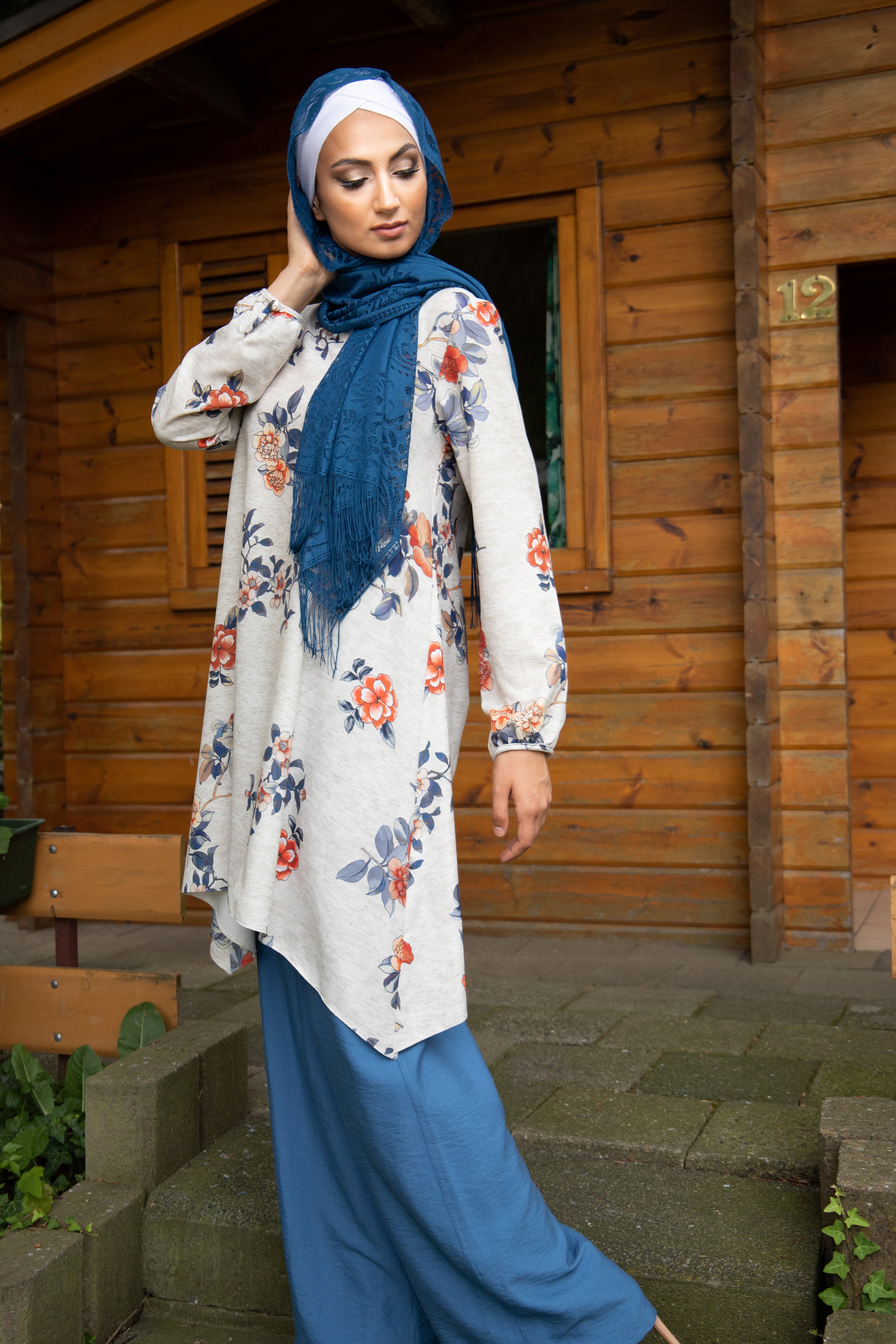 Floral Tunic & Wide Leg Pants Outfit | Color Blue