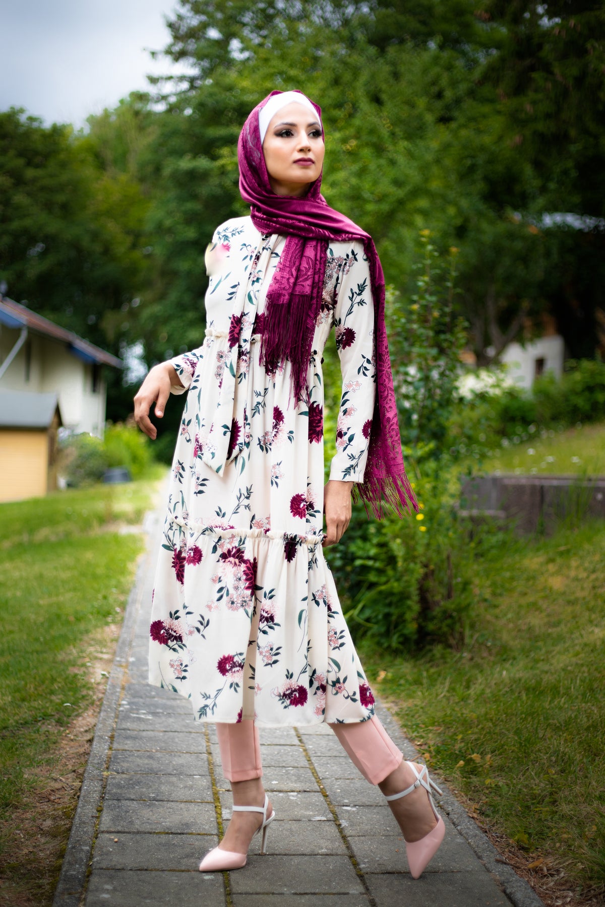 Floral Tunic & Pink Pants Outift