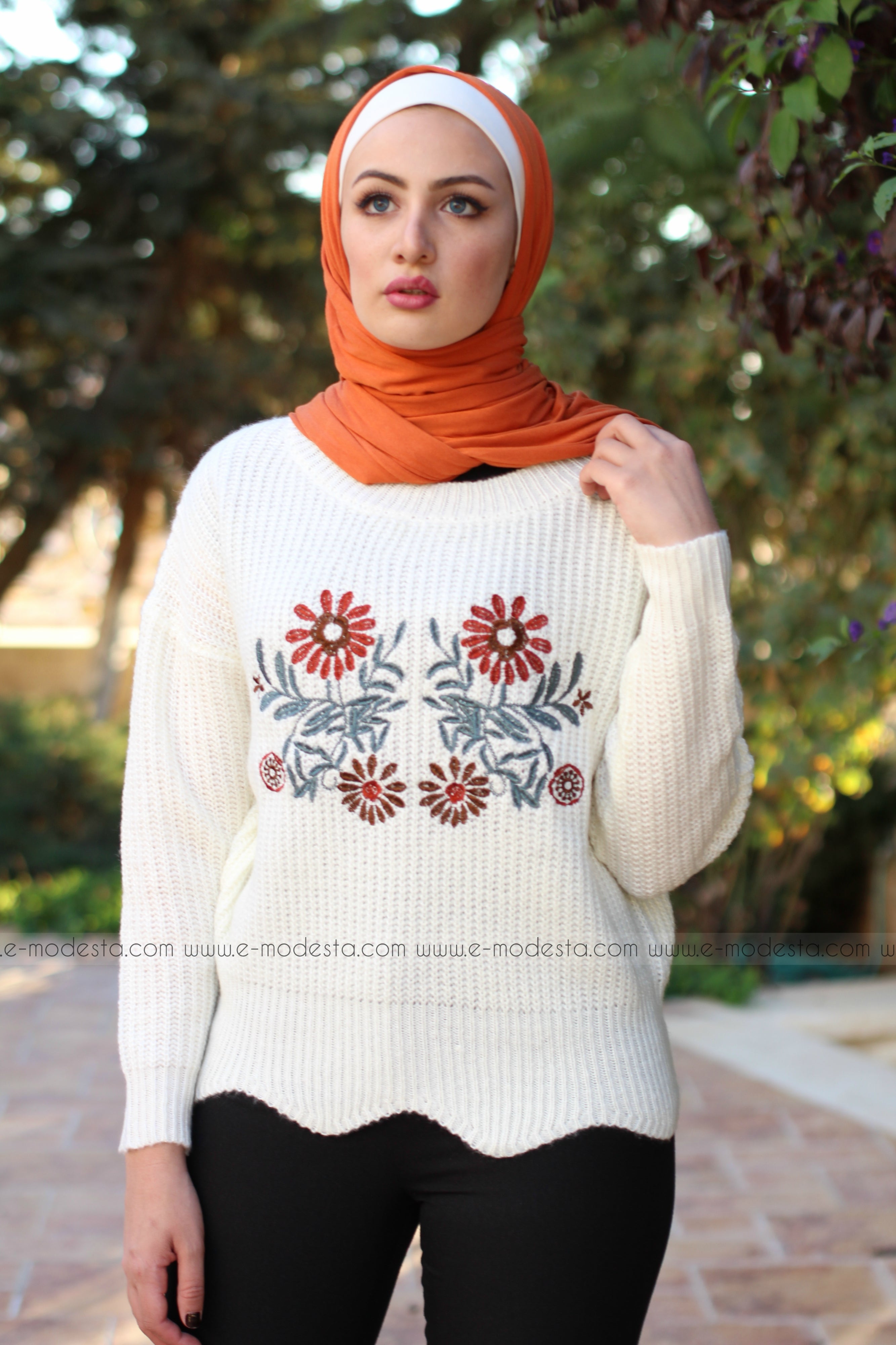 SALE Embroidery Floral Thick Wool Sweater - E-Modesta