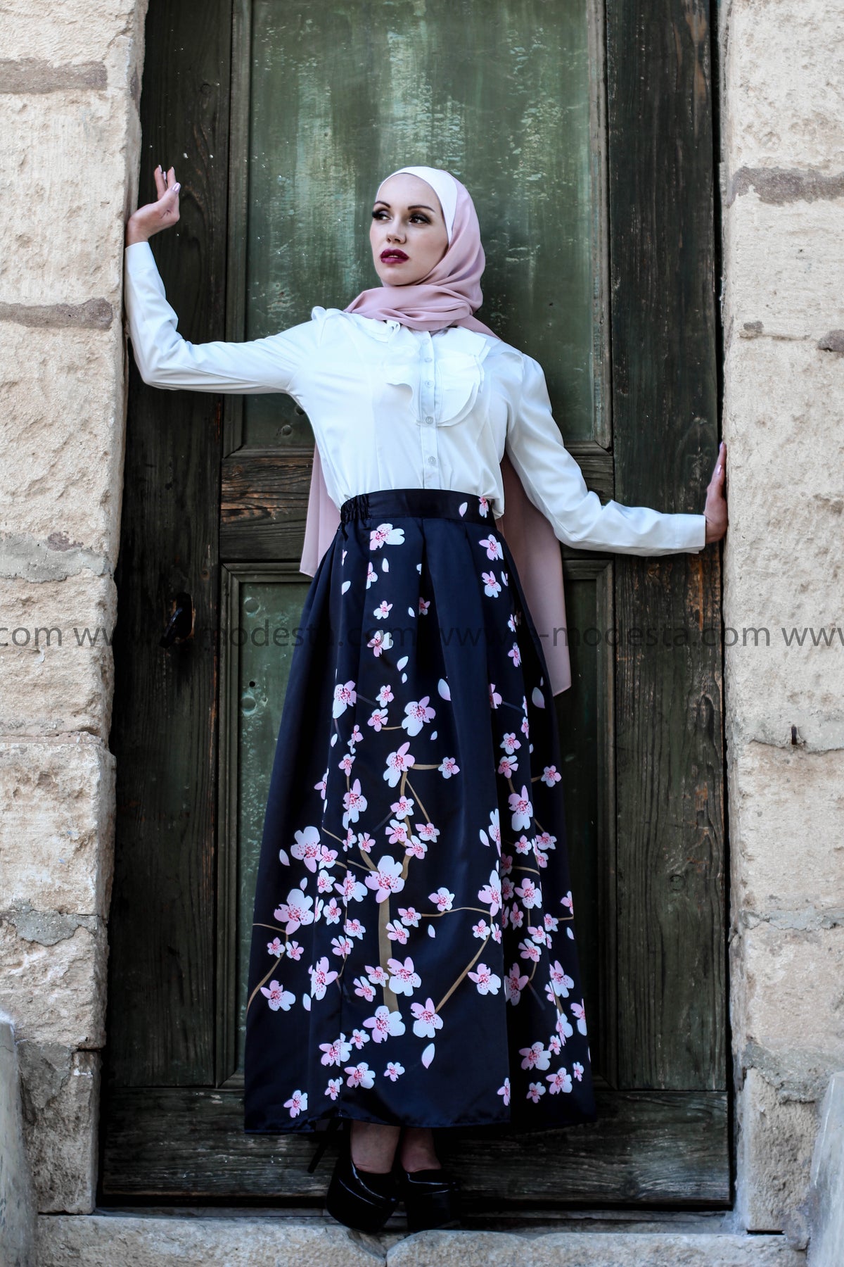Black Maxi Ball Gown Skirt with Pink Flowers E-Modesta