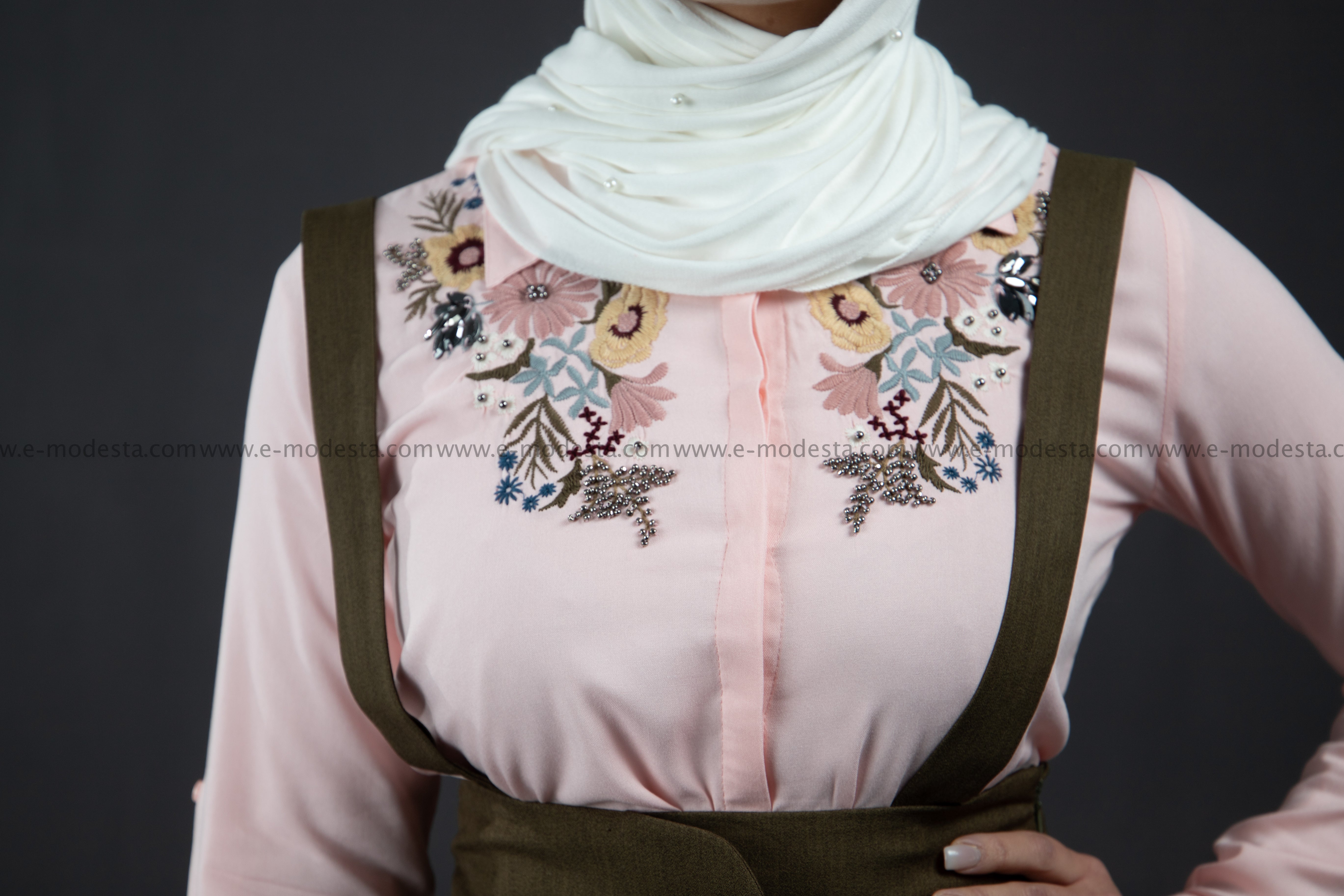 SALE Summer Peach Shirt | Flowers Embroidery | Dark Green - E-Modesta