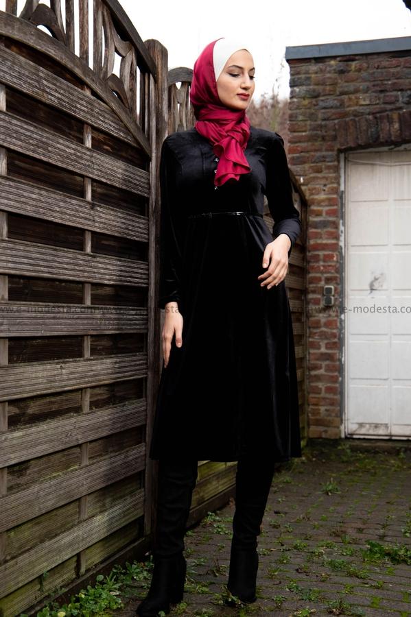 Women Dress for Winter | Black Velvet | Mid-calf - E-Modesta