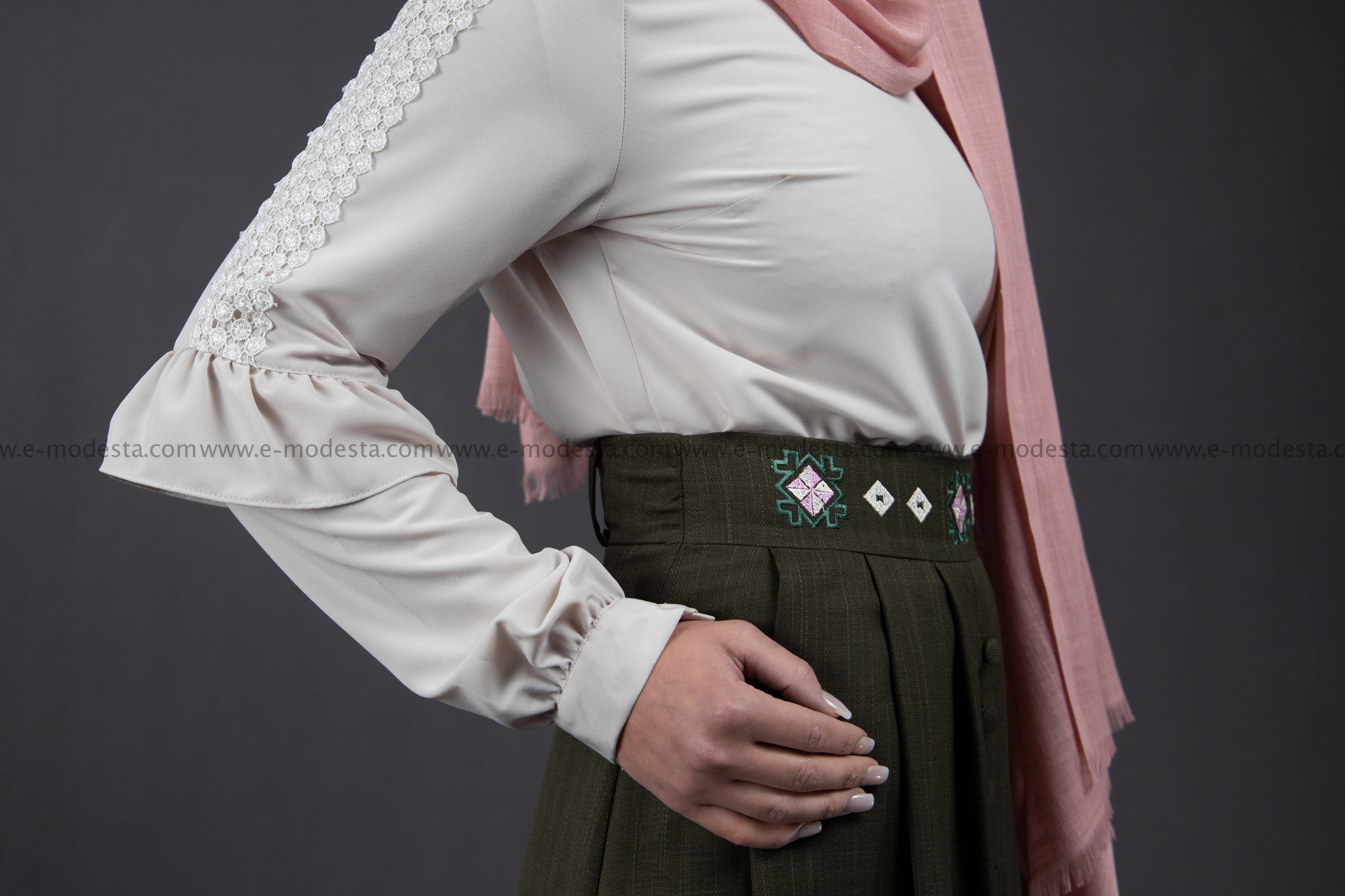 SALE Elegant Embroidery Skirt | Dark Green Color - E-Modesta