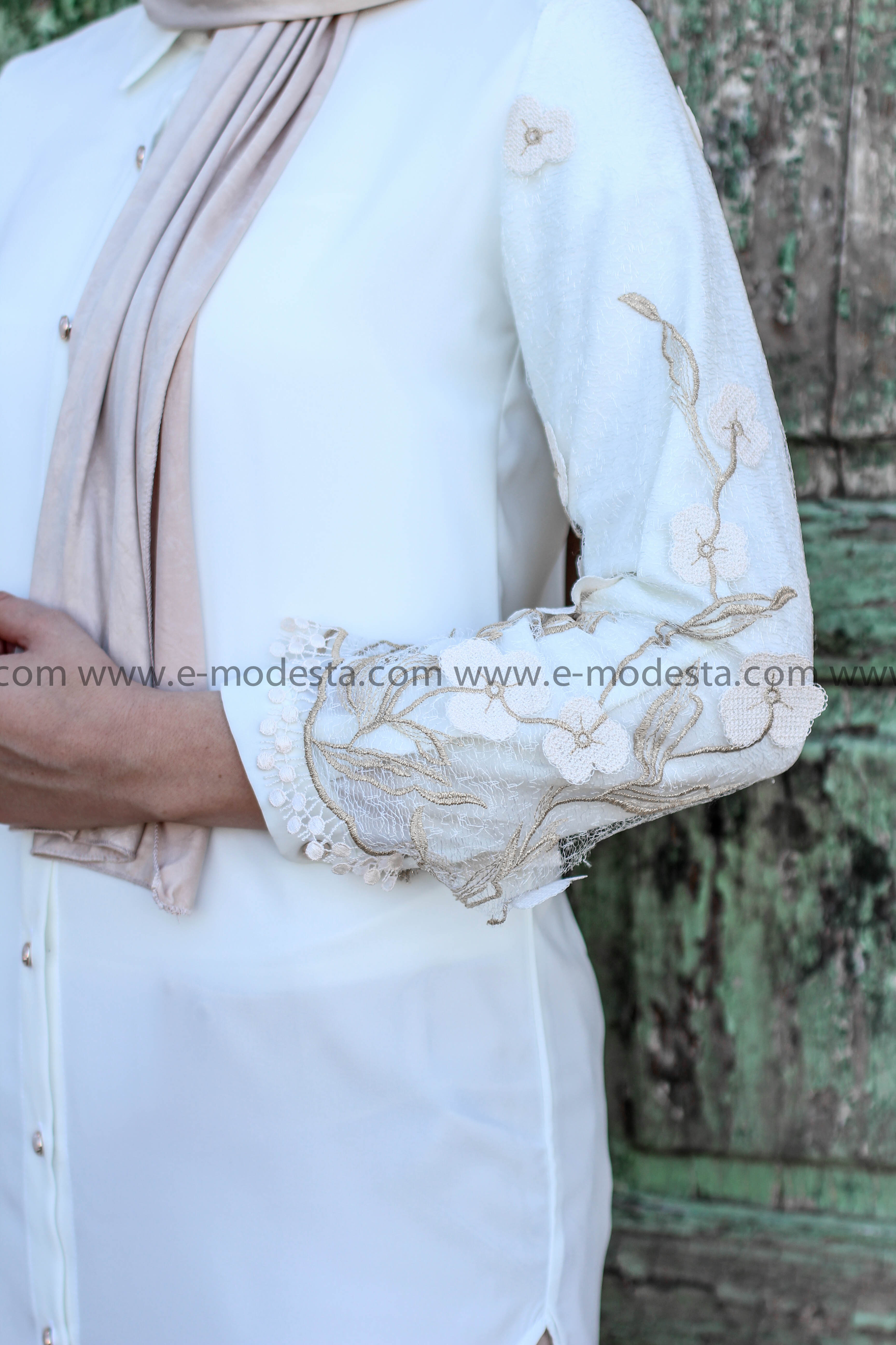 Elegant Fancy Summer Shirt with Floral Lace and Embroidery - E-Modesta#Hijab_fashion#