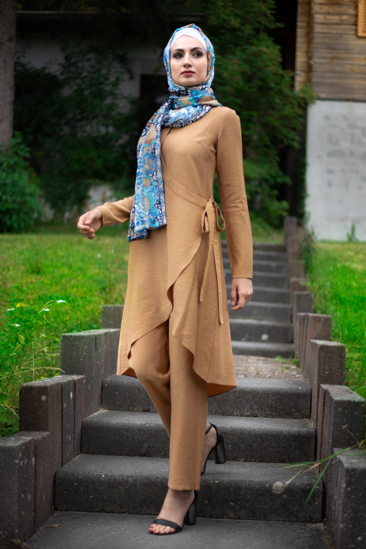 Elegant Puane Suit | Camel Color - E-Modesta#Hijab_fashion#