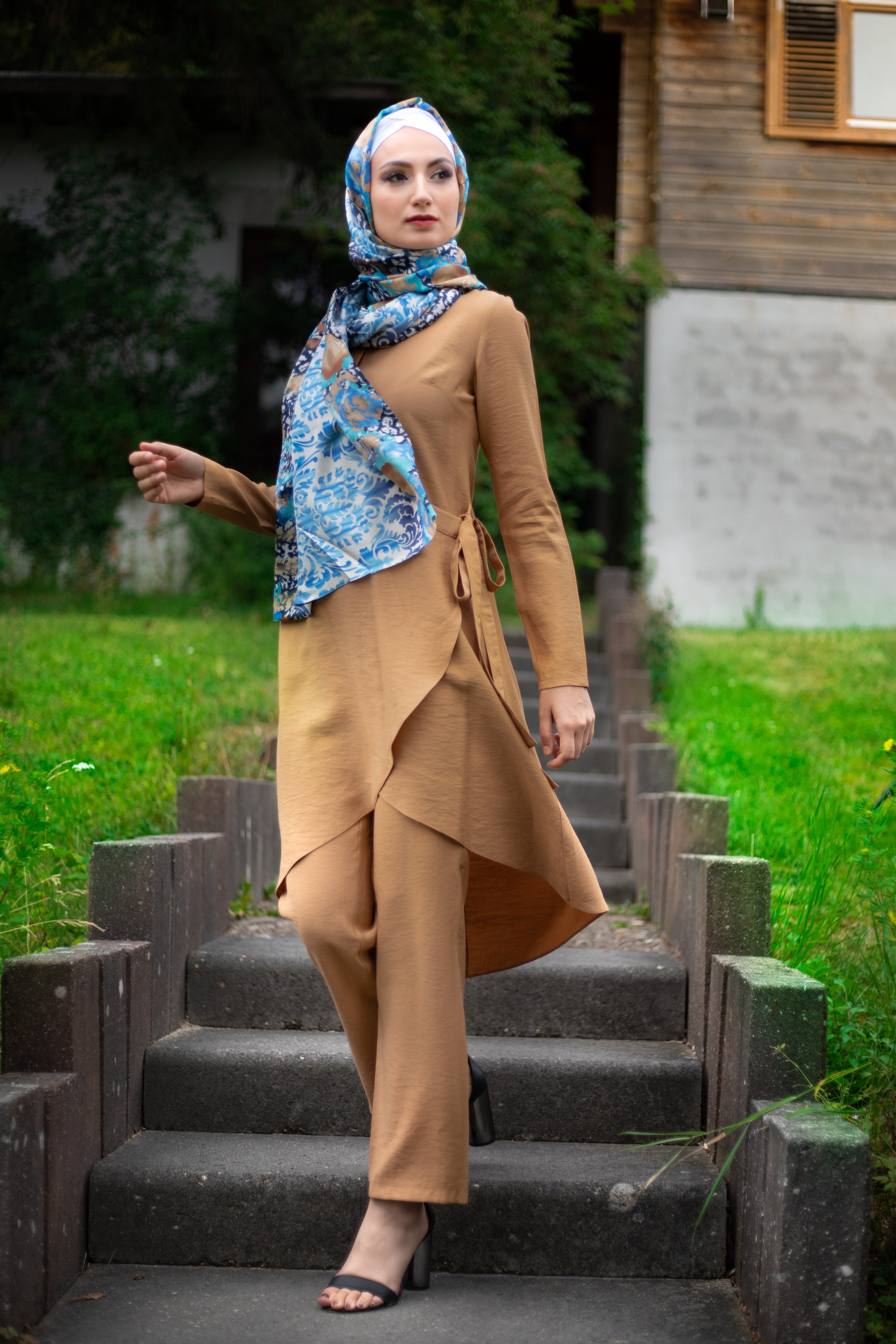 Elegant Puane Suit | Camel Color - E-Modesta#Hijab_fashion#