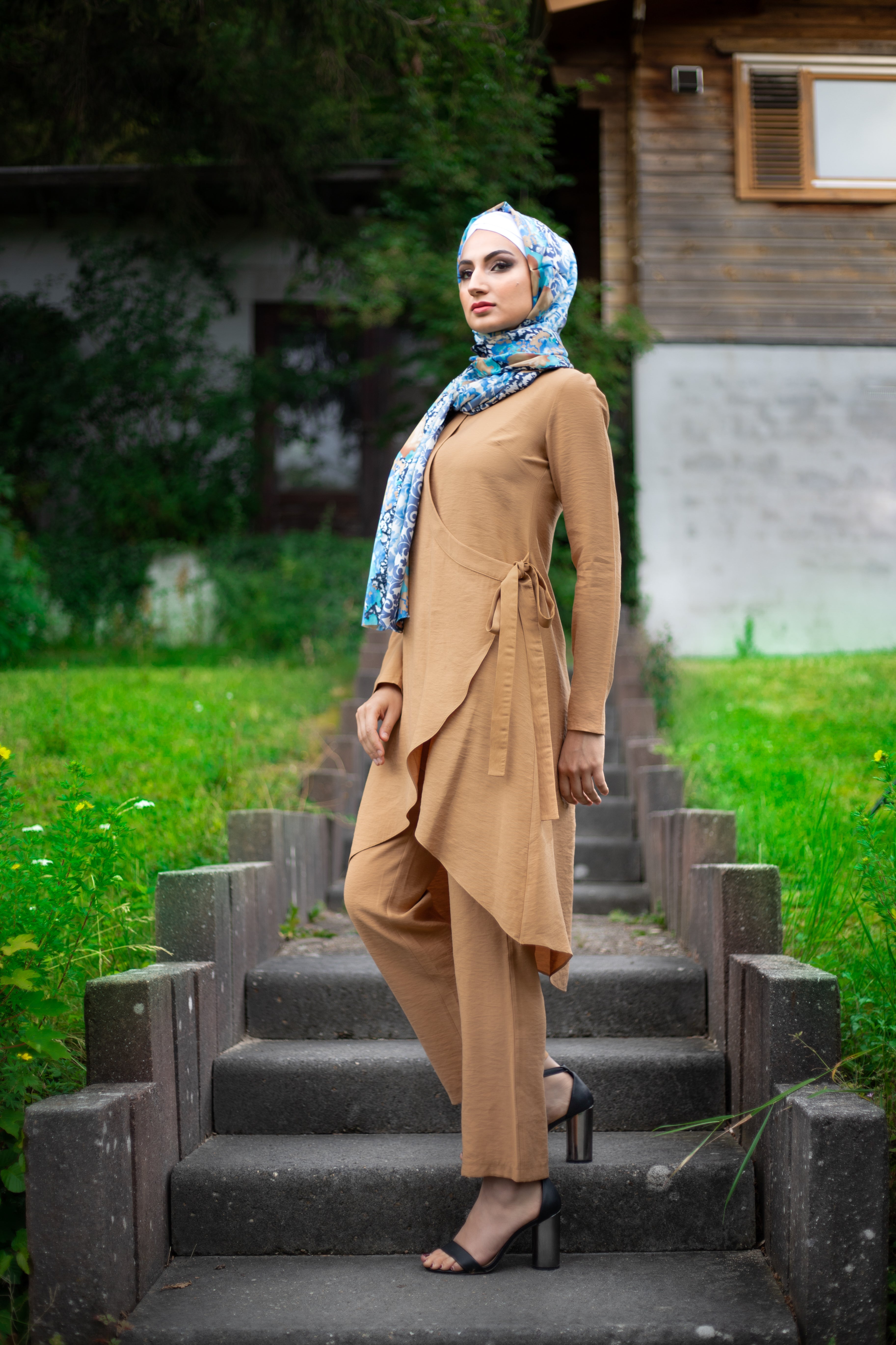 Elegant Puane Suit | Camel Color - E-Modesta#Hijab_fashion#