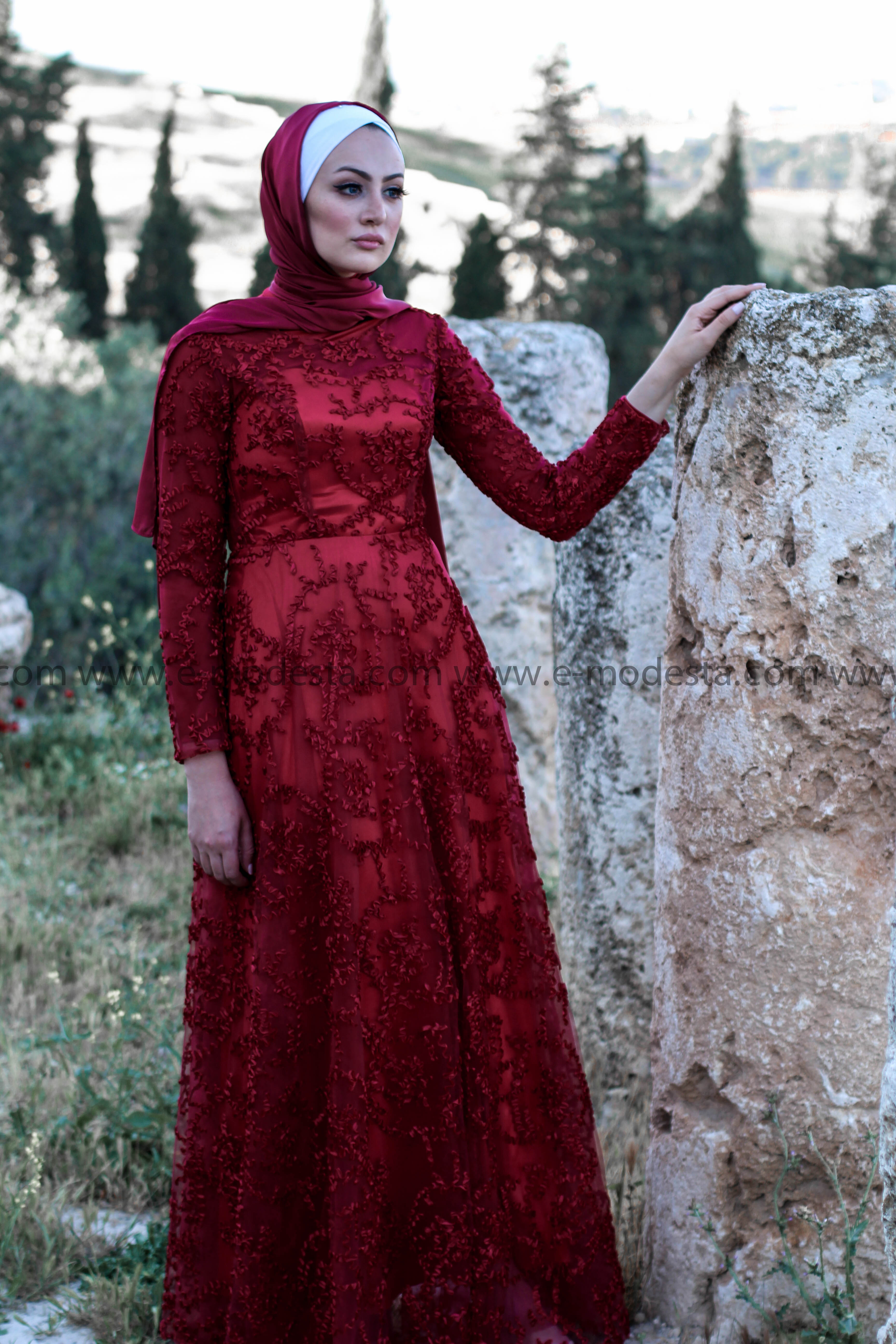 Fancy Highly Elegant Wine Red Evening Dress - E-Modesta#Hijab_fashion#